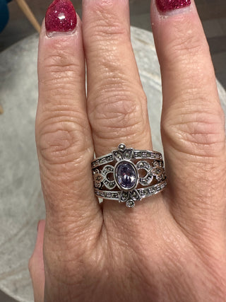 Fancy Fashion Light Purple Filigree Ring