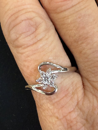 Fancy Fashion Flower CZ Ring