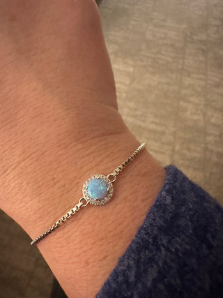 Fancy Fashion Adjustable Bracelets