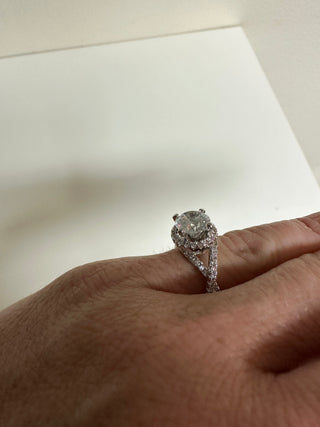Fancy Fashion Twist Band Princess Cut