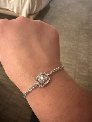 Fancy Fashion Adjustable Bracelets
