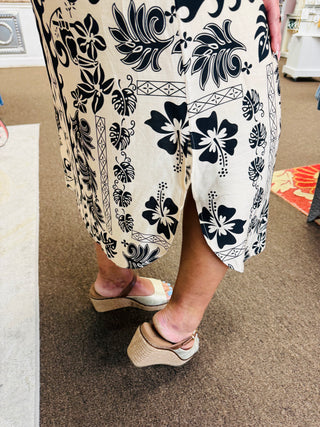 Picture Perfect Midi Dress