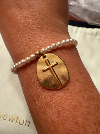Enewton Classic Pearl 4MM Gold Bracelet Inspire Gold Charm