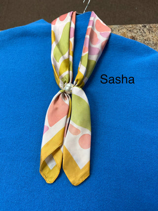 Scarf Necklace With Magnetic Pearl Closure