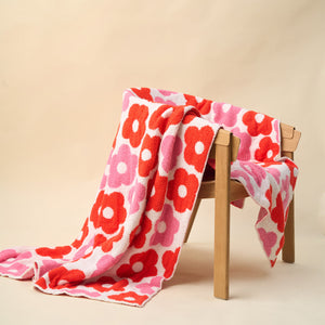 Cozy Dreams Luxe Blanket Love Bug Floral