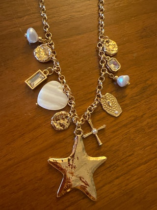Gold Open Chain With Sealife Star Charm 16"-18" Necklace