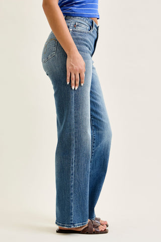 Judy Blue MR Straight Jean