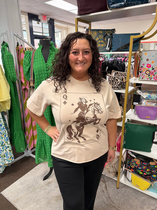 Queen Card Tee