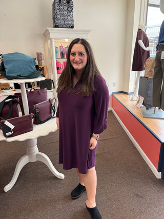 Dear Scarlett Liz Claire Solid Dress