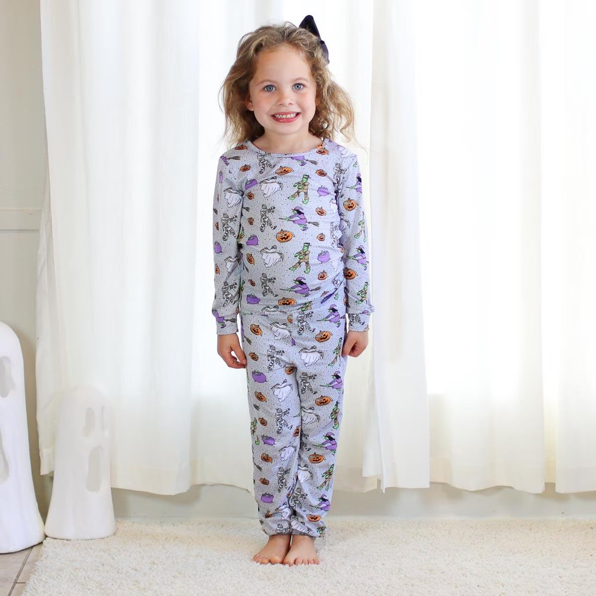 Kid's Who's Your Mummy Long Sleeve Pajamas