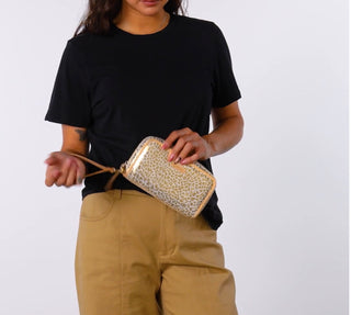 Consuela Wristlet Wallet Kit