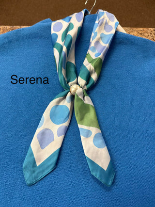 Scarf Necklace With Magnetic Pearl Closure