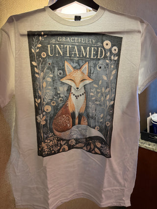 Blingy Fox Gracefully Untamed Tee
