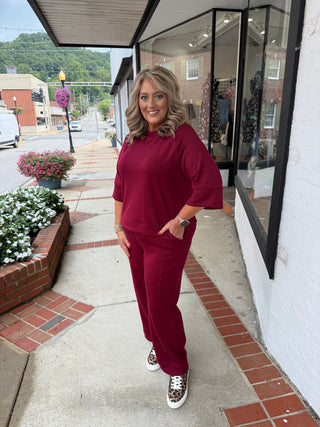 East Does It DK.Burgundy Set