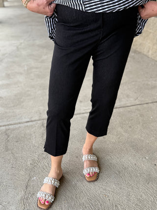 Sydnee Capri Black Denim