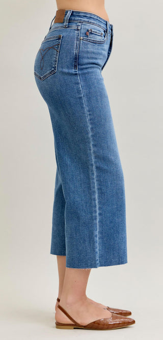 Judy Blue HW Wide Crop Jean