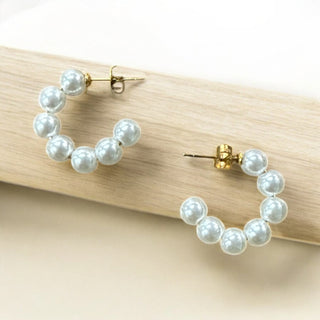 Gold Hoop Pearl Earring