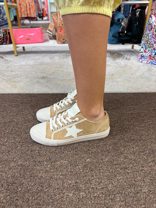 Alive 72 Dusty Taupe Sneakers