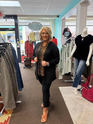 Dear Scarlett Black Gather Cardigan Curvy