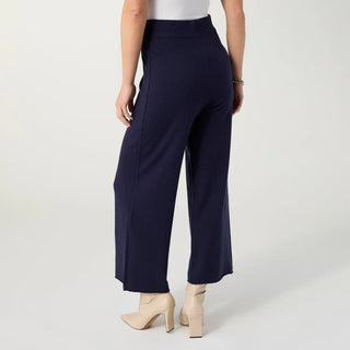 Navy Lightweight Heavenly-luxe Crop Bottom