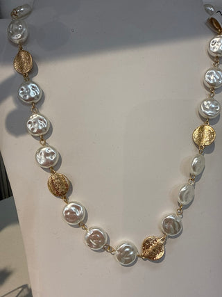 Freshwater Pearl & Gold Necklace