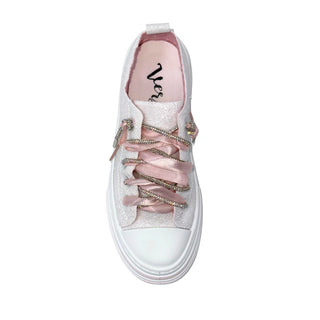 Aman Mary's Version Sneaker