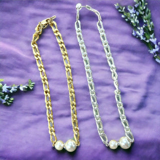 Chain Necklace With Dual Pearl