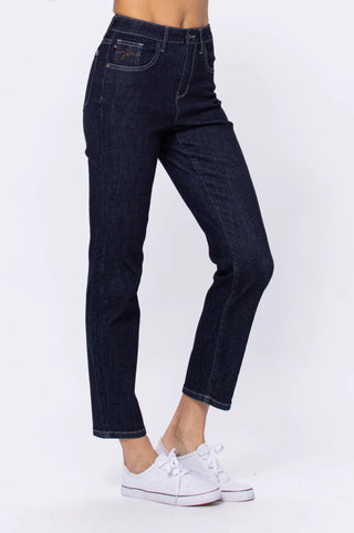 Judy Blue Hi-Rise Rinse Wash Mom Jean