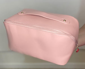 Perfect Cosmetic/Multifunctional Bag